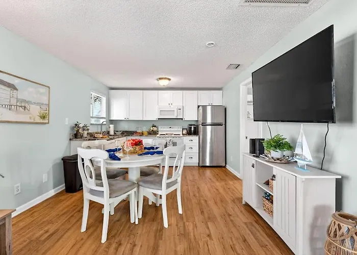 Sunny Isles Cottage  Ferienhaus *